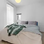 Lägenhet Luxury Seafront 2-bedroom In Center *