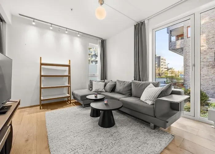 Luxury Seafront 2-bedroom In Center 公寓
